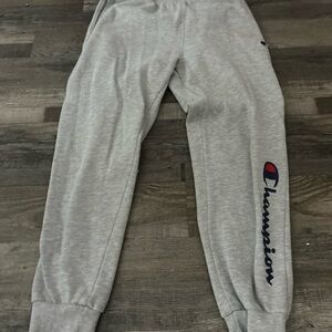 Only wore once and looks brand new no rips or damage